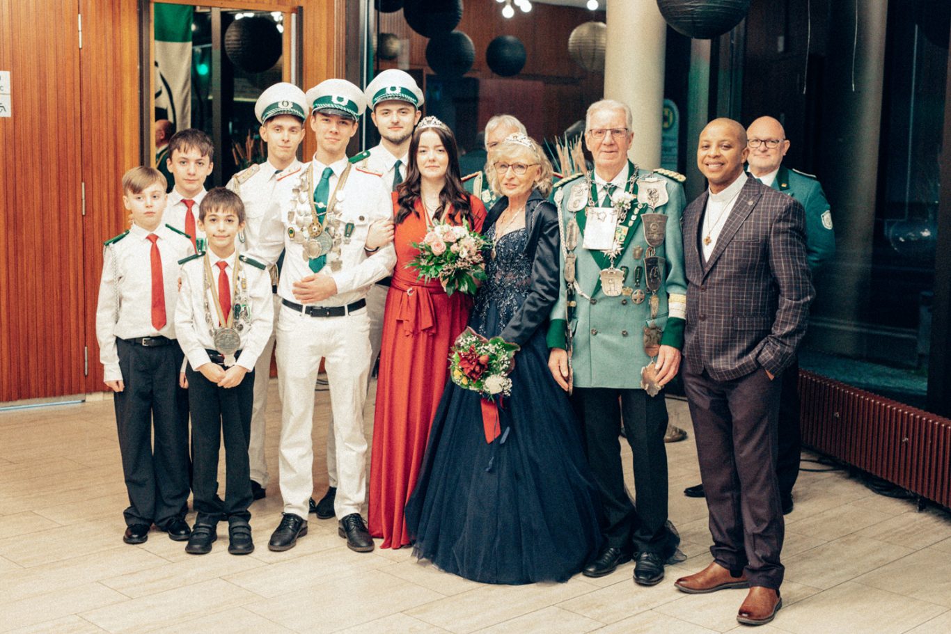 Die Majestäten der Bruderschaft mit ihren Adjutanten 2025/26